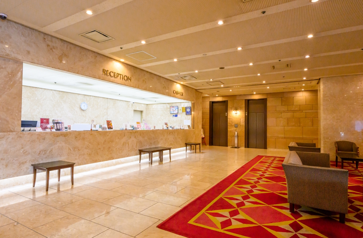 1Fロビー　全体