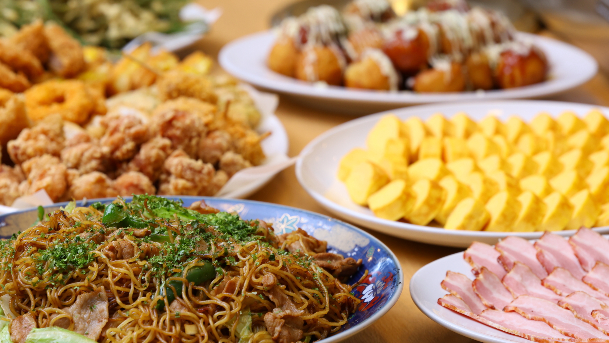 ボリューム満点のメニューが好評です