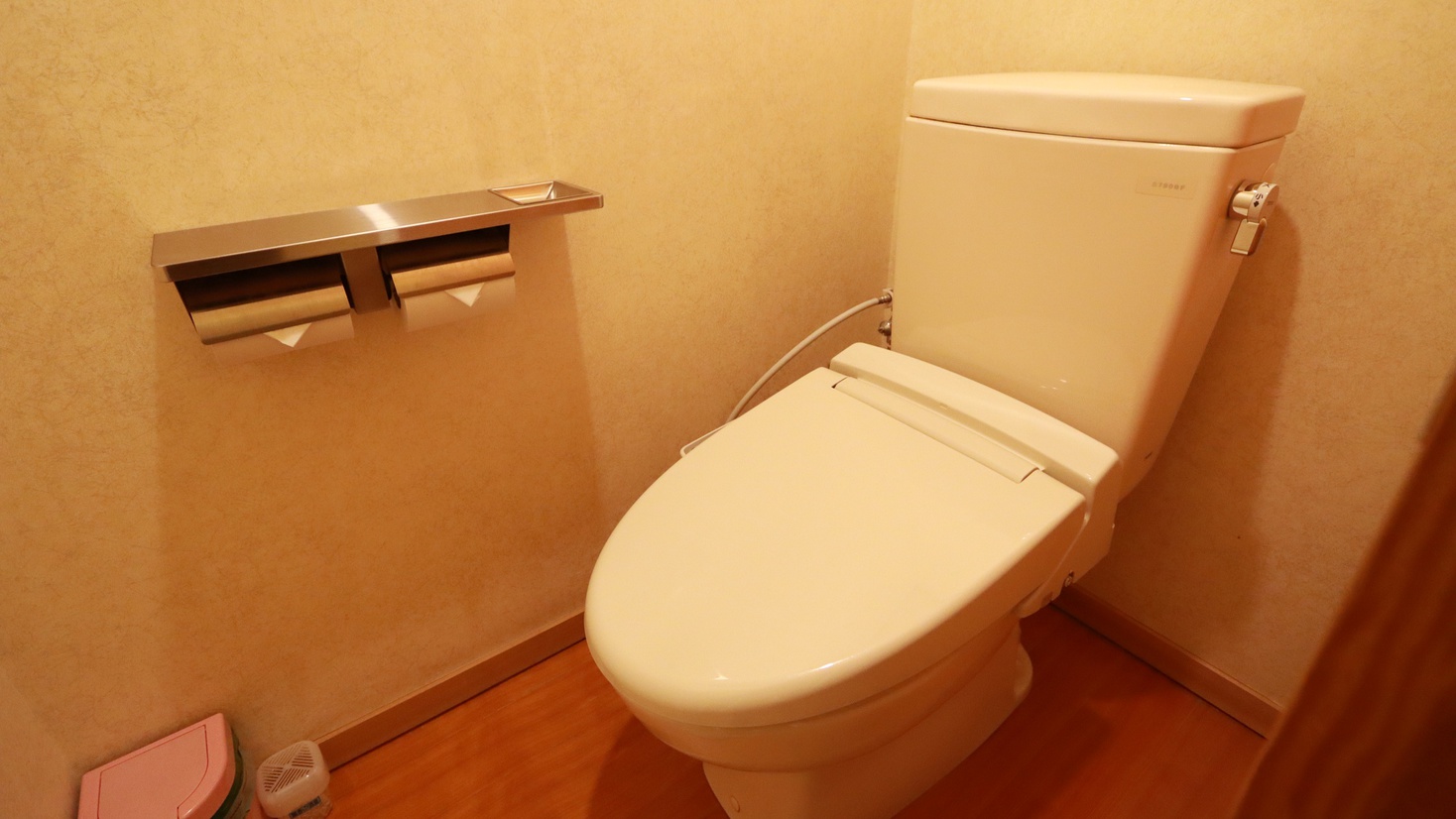 全室バス・トイレ付です。