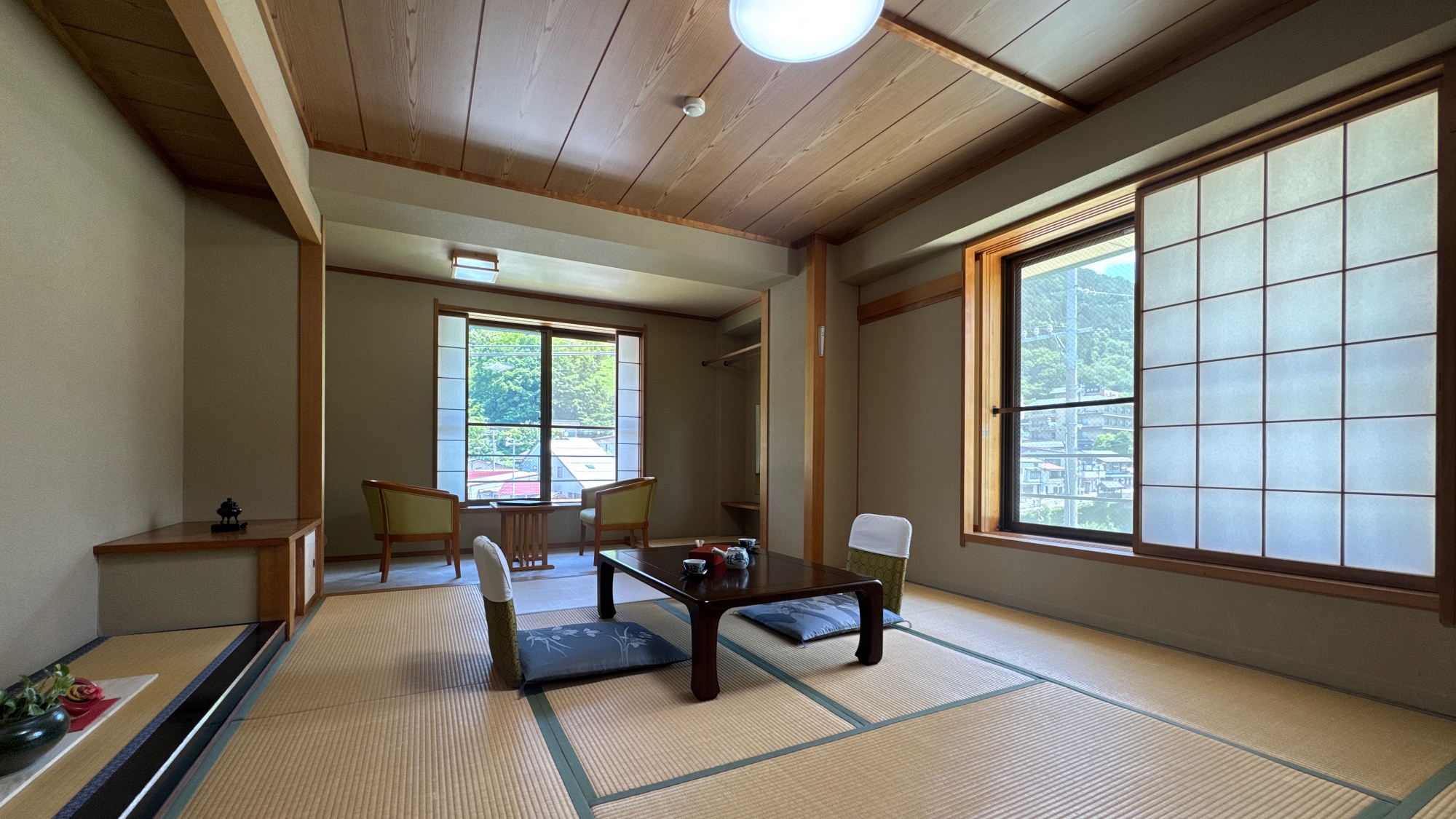 皆様をおもてなしする和の心の詰まったお部屋です。