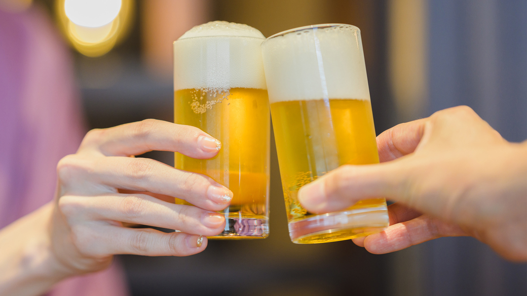 お料理と一緒に乾杯！