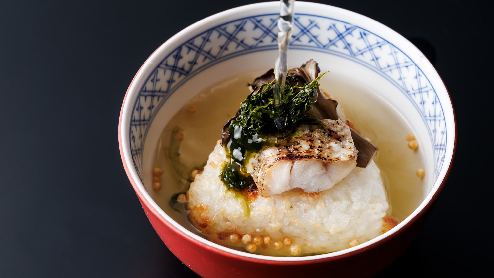 夏のお料理イメージ一例　食事（のどぐろ出汁茶漬け）