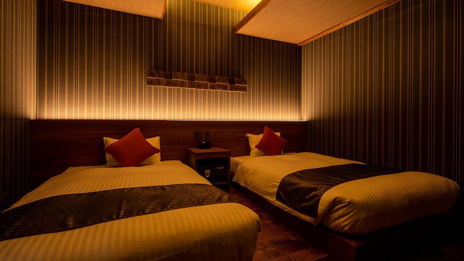 本館・ロウリュウサウナツイン