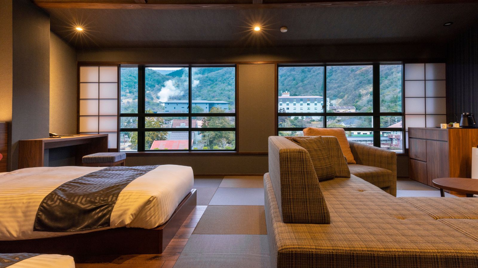 本館・プレミアムツイン＜47平米＞2023年リニューアル