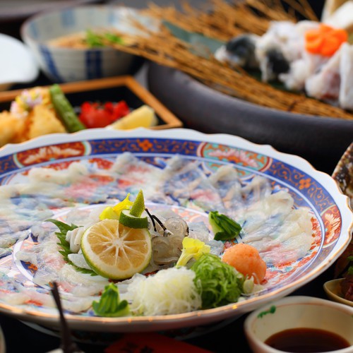 長崎県戸石産「ふぐづくし会席」河豚を思い存分食す！感動の会席です