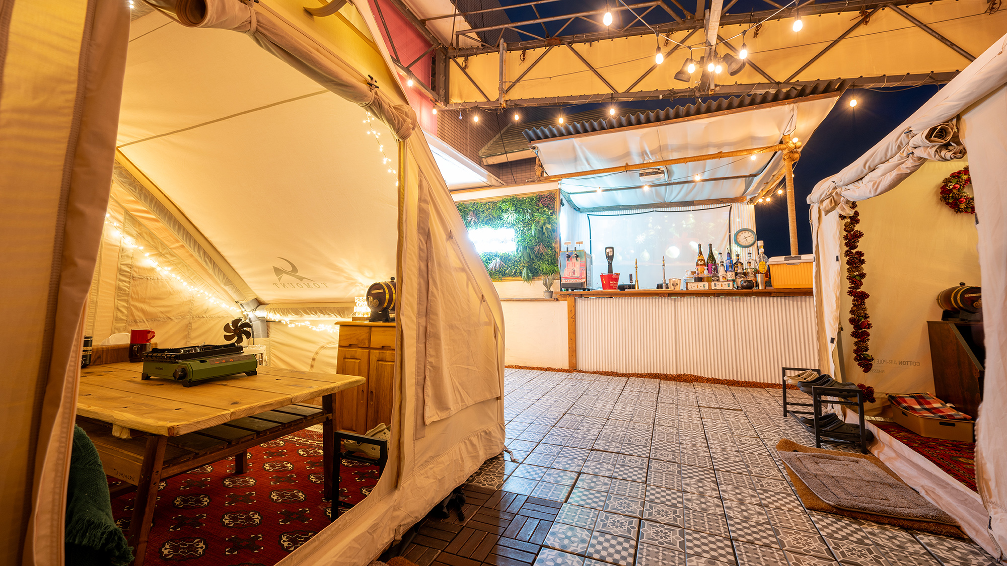 【提携店：ルチャドール】真冬の鍋テラス　かわいいグランピングテントの中でこだわりお鍋を♪