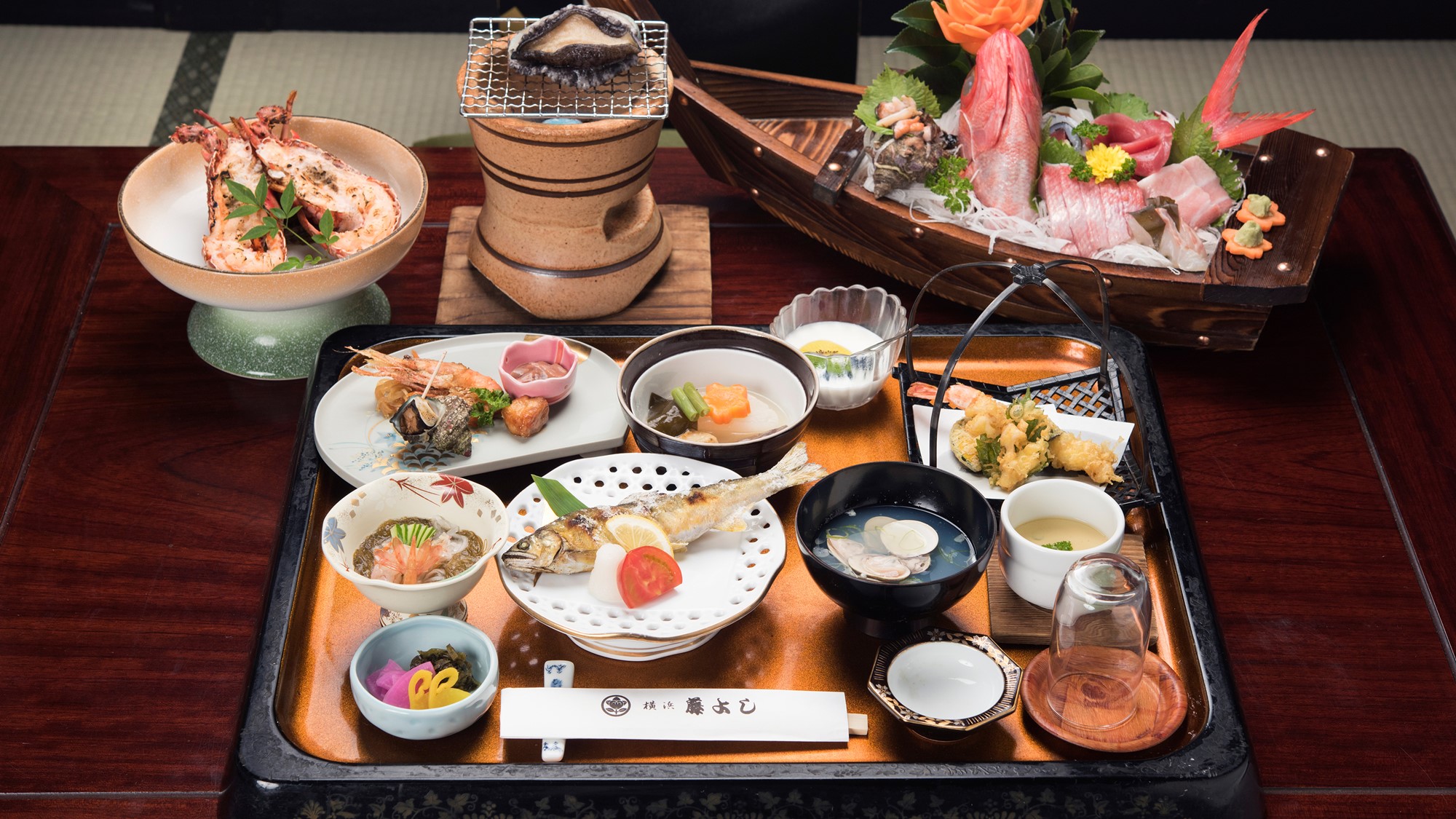 *殿様御膳に伊勢海老と鮑が追加された【デラックス夕食】一例