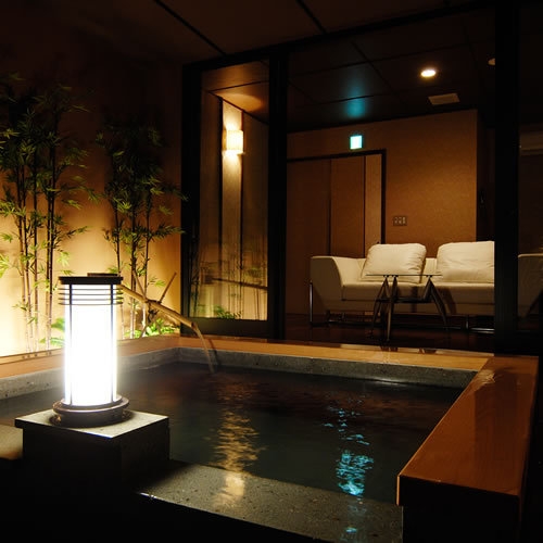 【50％OFF】【楽天スーパーSALE】伊豆の三大海の幸【伊勢海老・鮑・金目鯛】を堪能する贅沢プラン