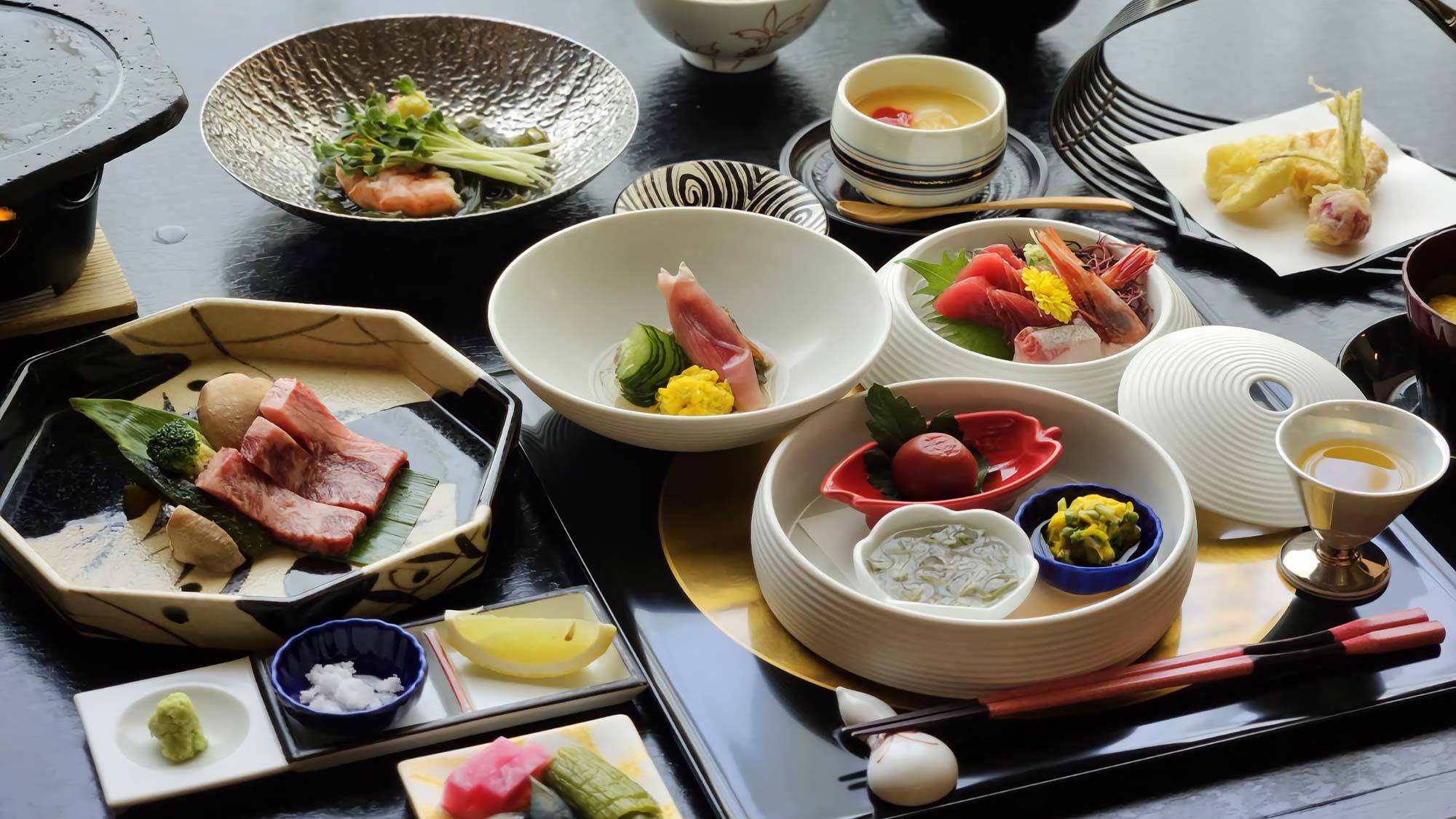 【美味少量会席】お料理はボリューム控えめのライトプラン★姉妹館湯巡りもOK