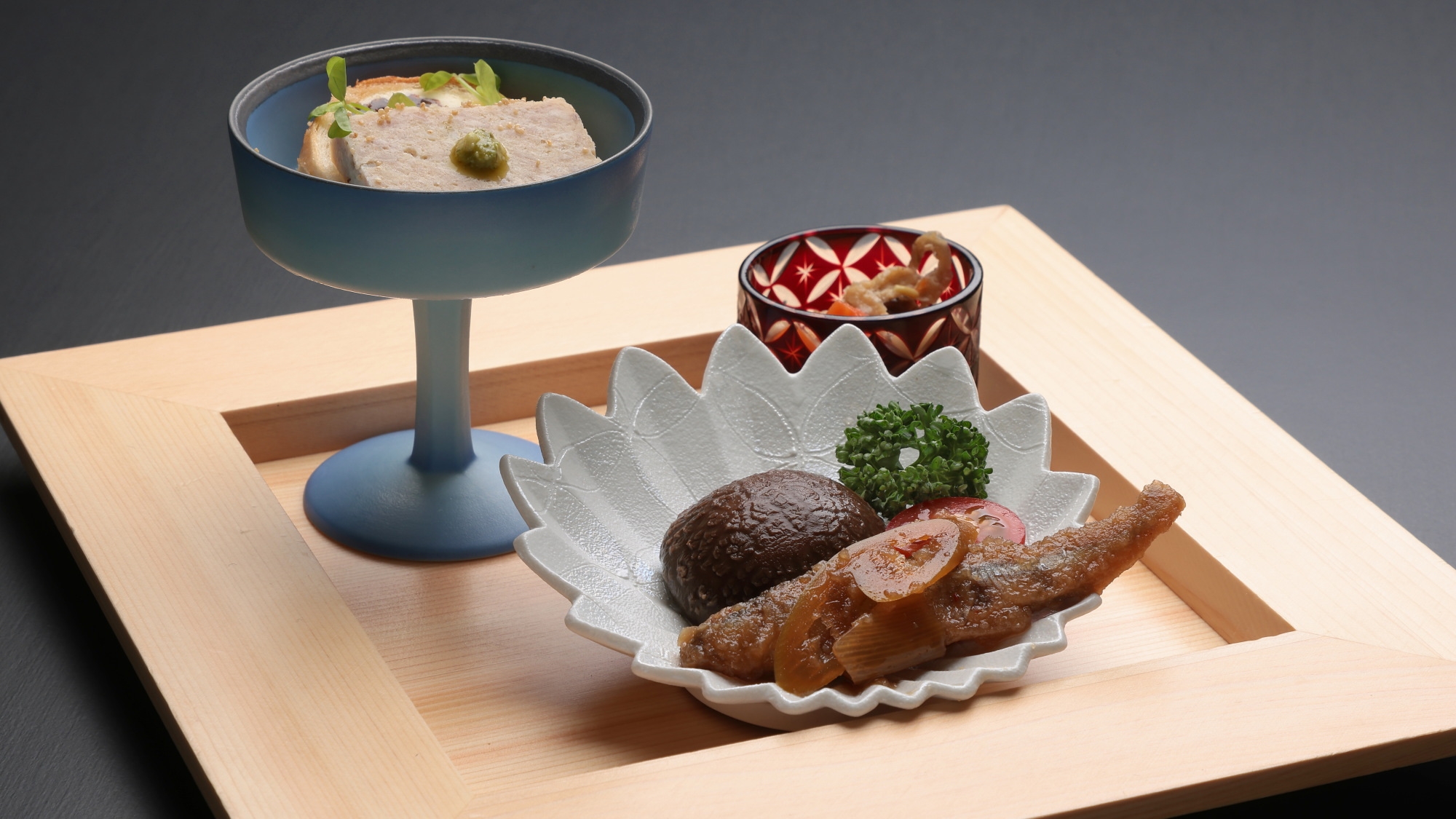 【別邸指定！ご夕食はお部屋食で】チェックアウト１１時で朝寝坊OK（朝食提供なし）