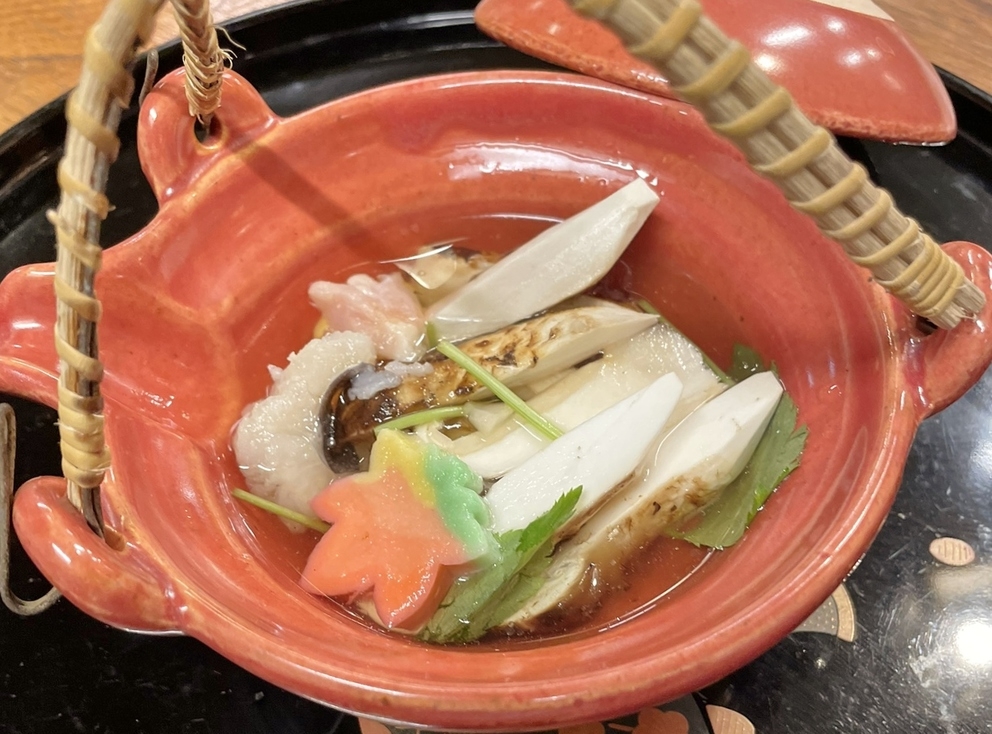 秋味【松茸づくし会席】牛すき焼き松茸料理5品付き（夕食個室）