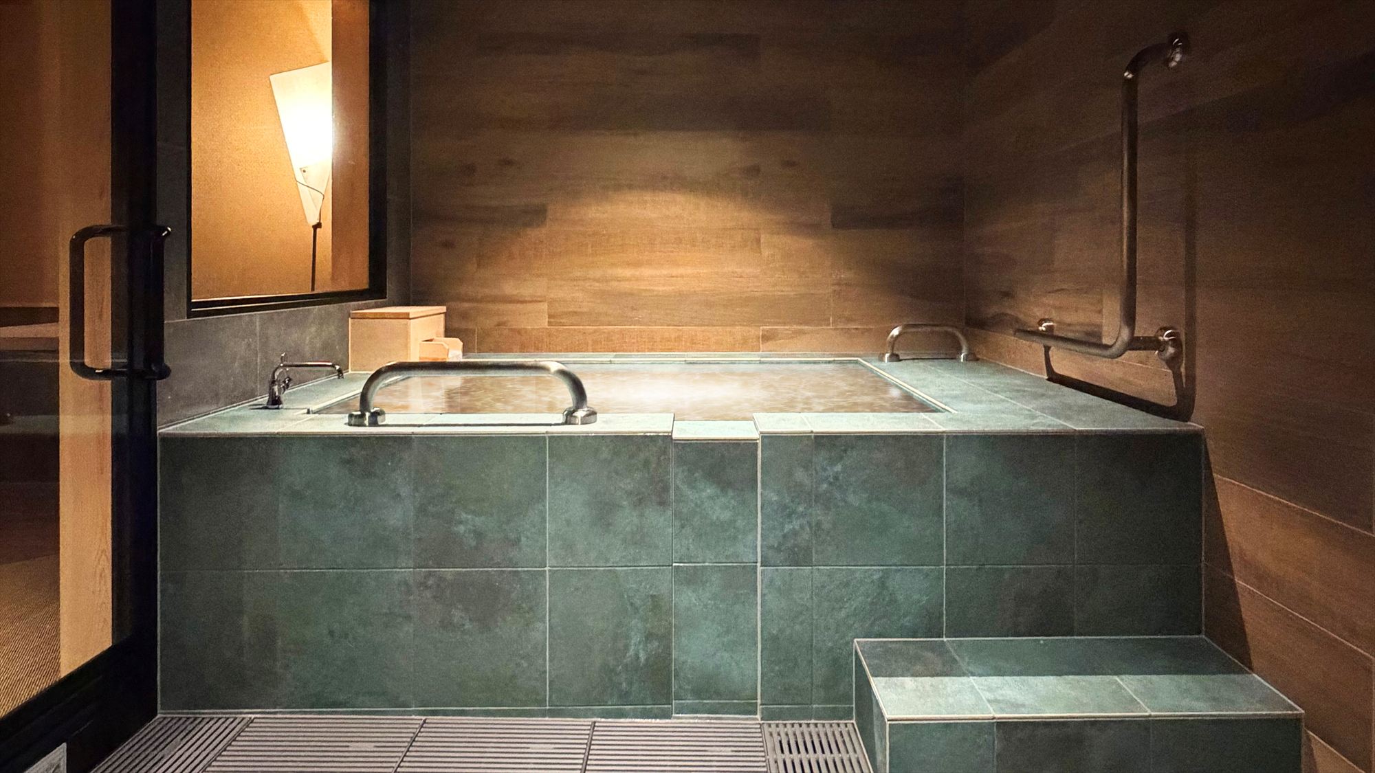 2026年4月新規オープン【貸切風呂ふちな】1回90分間4,400円(税込)当日予約