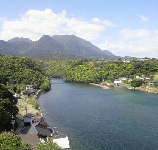 ホテルからの景色（安房川）