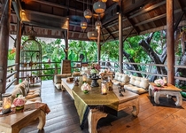 ティプタラ　タイ料理レストラン