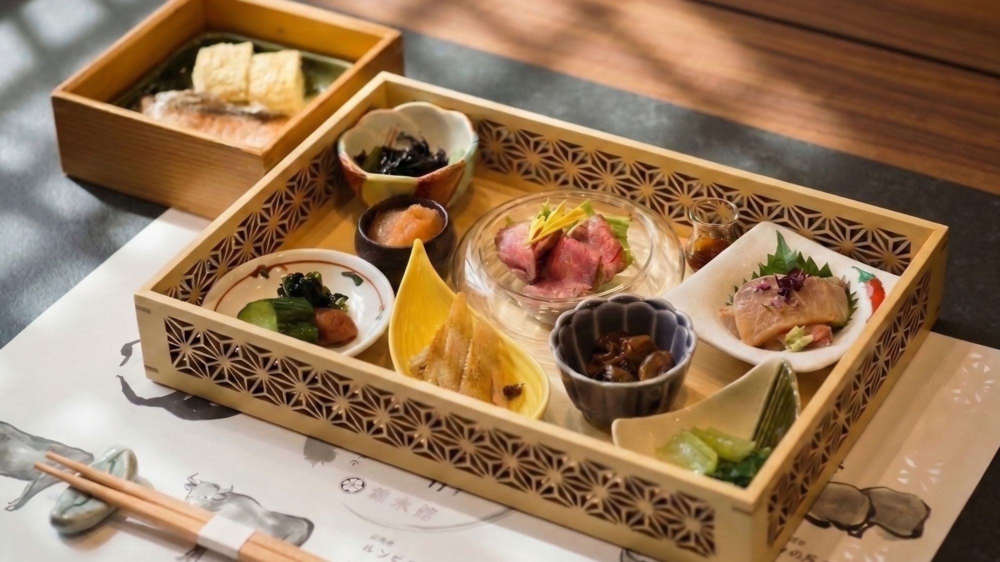 【一泊朝食】地産地消にこだわり、「広島の滋味」を少しずつ詰め込んだこだわり和朝食♪