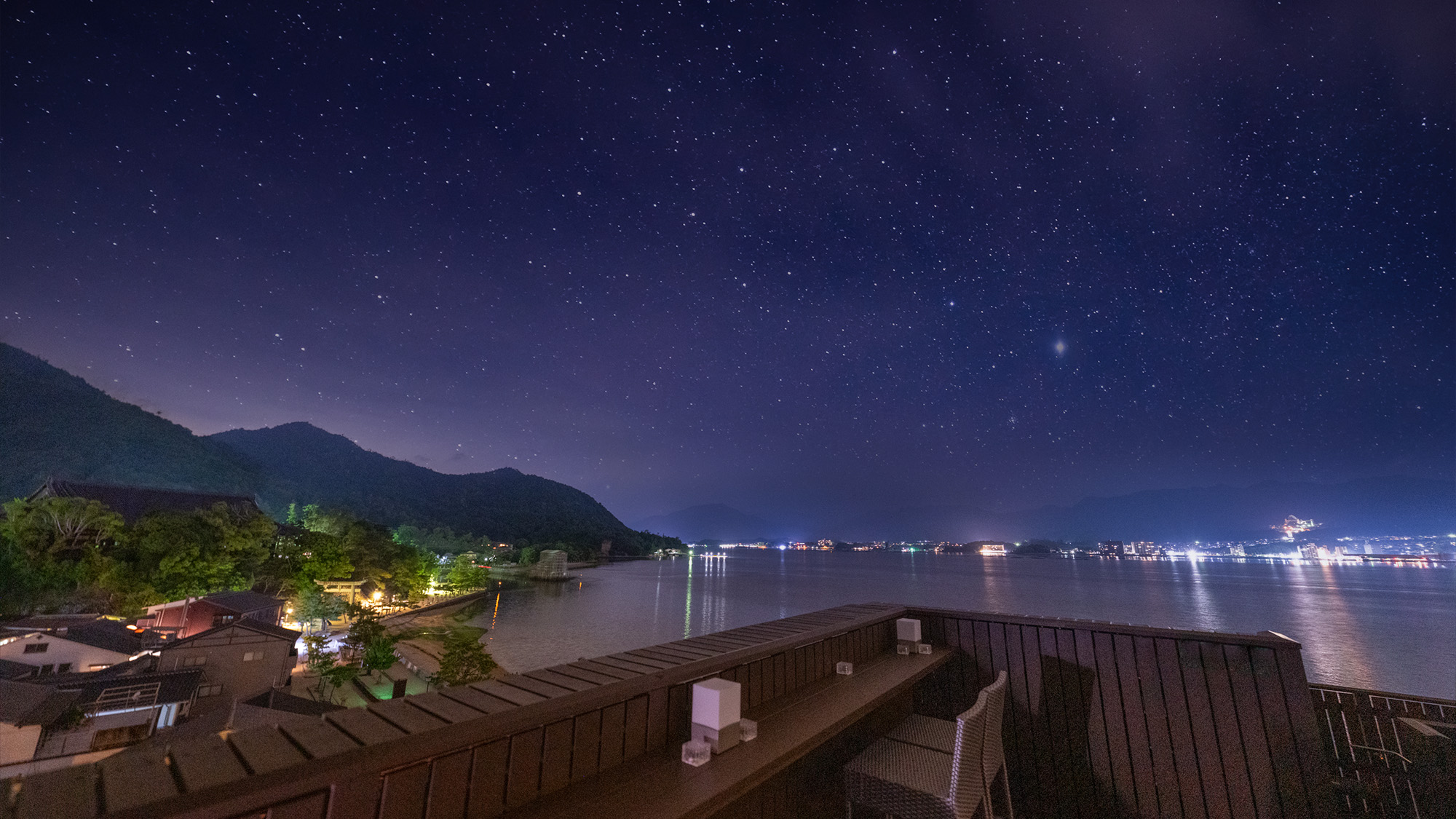 2022年7月OPEN【宮島テラス】天気がよければ星空もご覧いただけます。