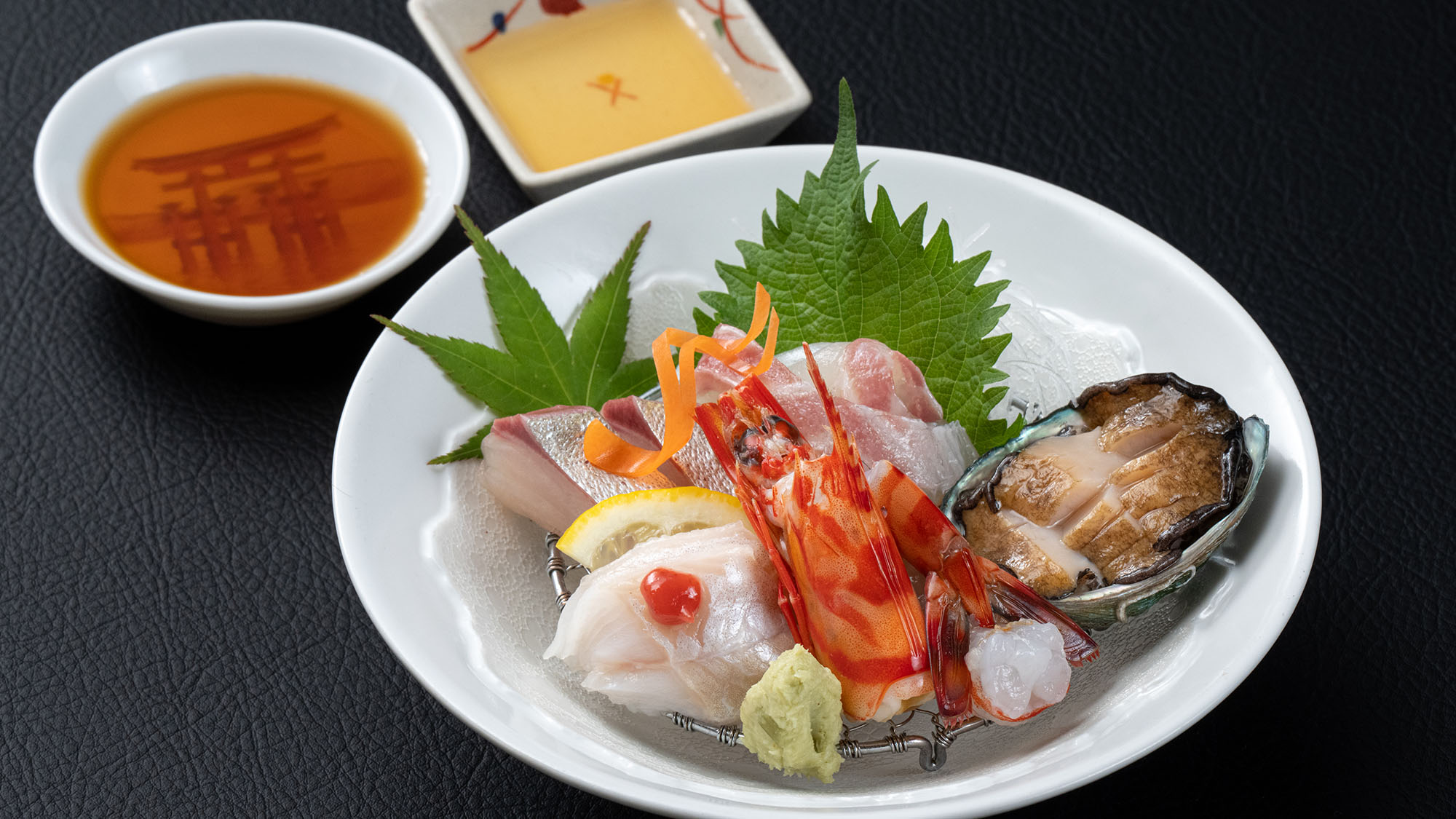 【基本料理-雅膳イメージ-】季節の活鮮（6月-8月のお品書）