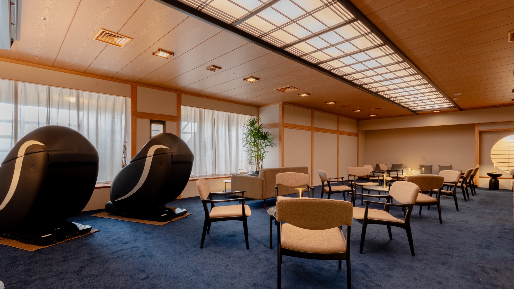 【湯上りラウンジ】