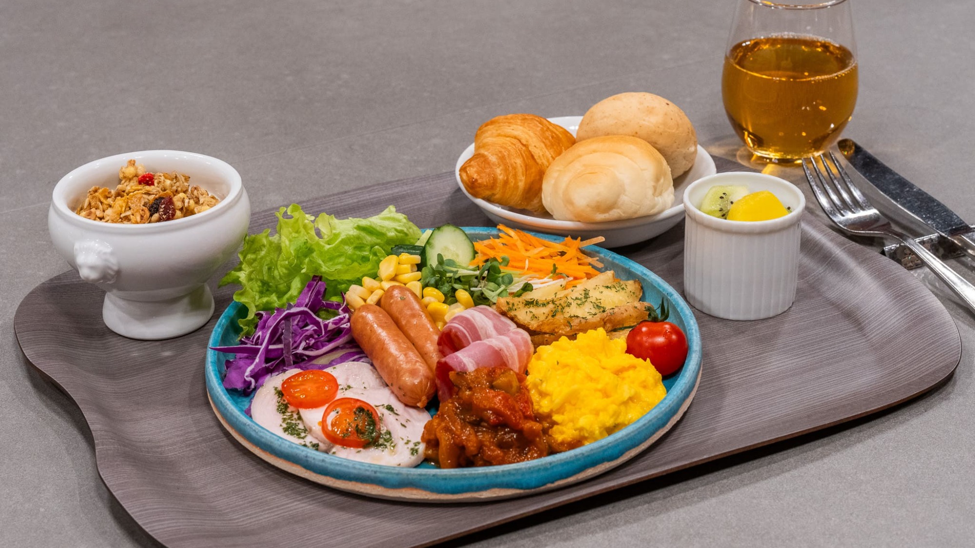 朝食一例