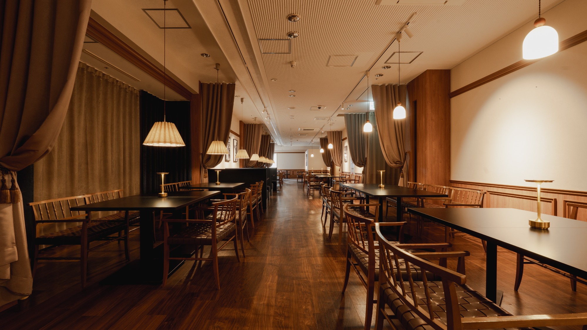 【レストラン】