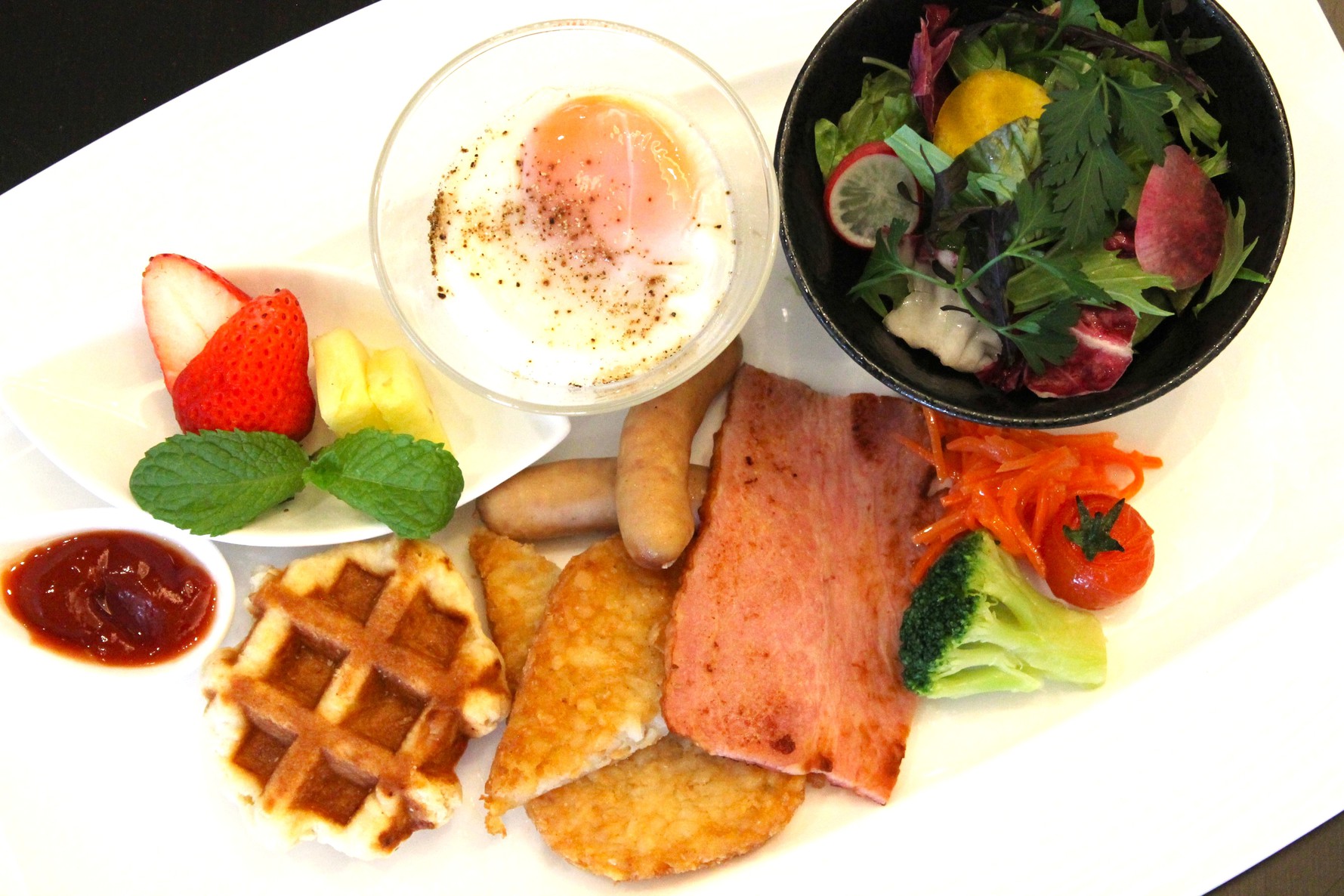 津山の食事を堪能する【津山城下町御膳”そずり鍋付き”＋特製朝食】プラン