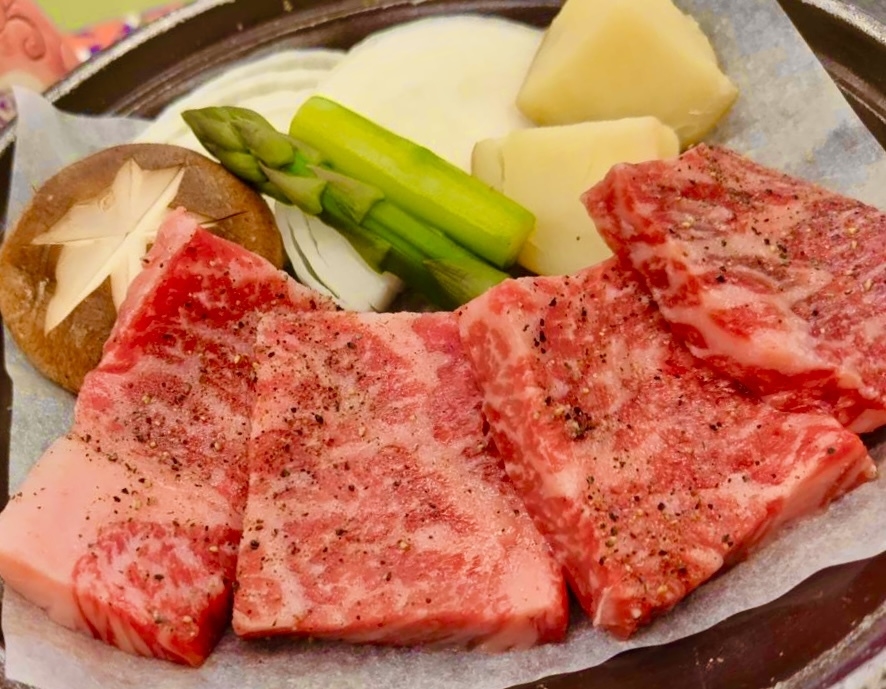 『福島牛サーロイン付き』『刺身舟盛り付き』いわきの食材を活かした会席料理『雅-MIYABI』
