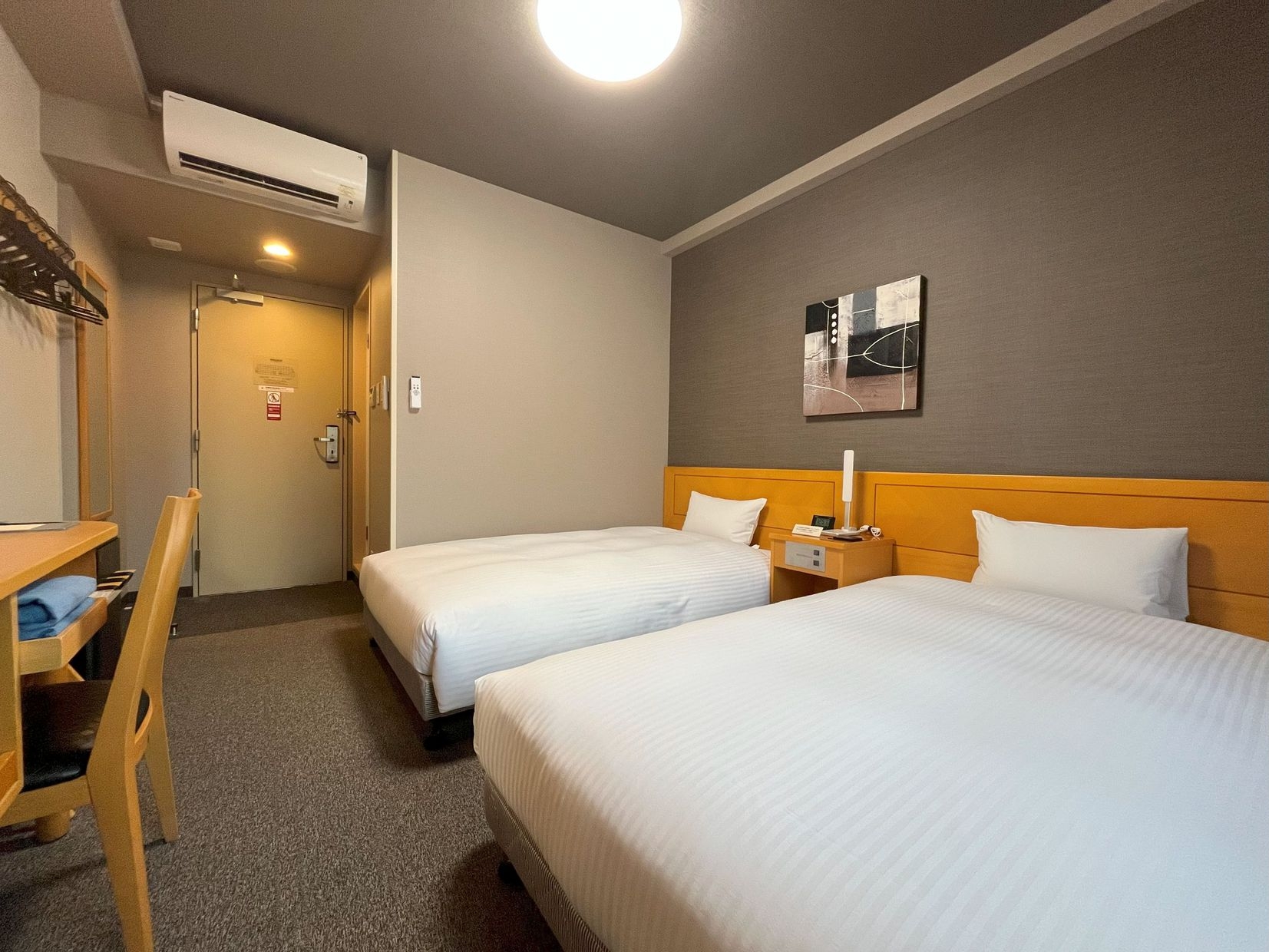 □禁煙□ツインルーム〜加湿機能付き空気清浄機完備〜