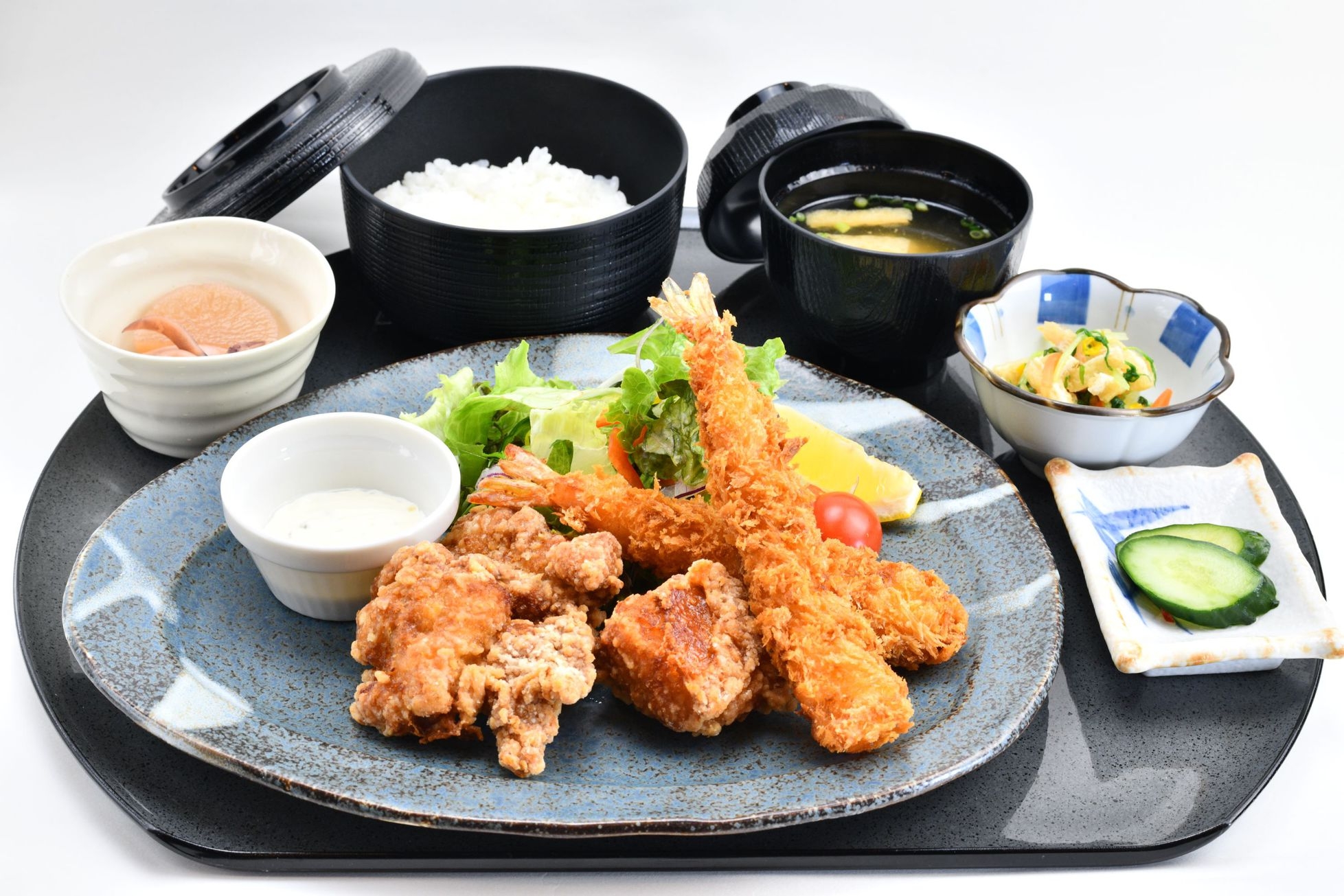 【平日限定選べる定食】ホテルでゆったり 一泊二食付★JR盛岡駅東口から徒歩3分★朝食バイキング無料★