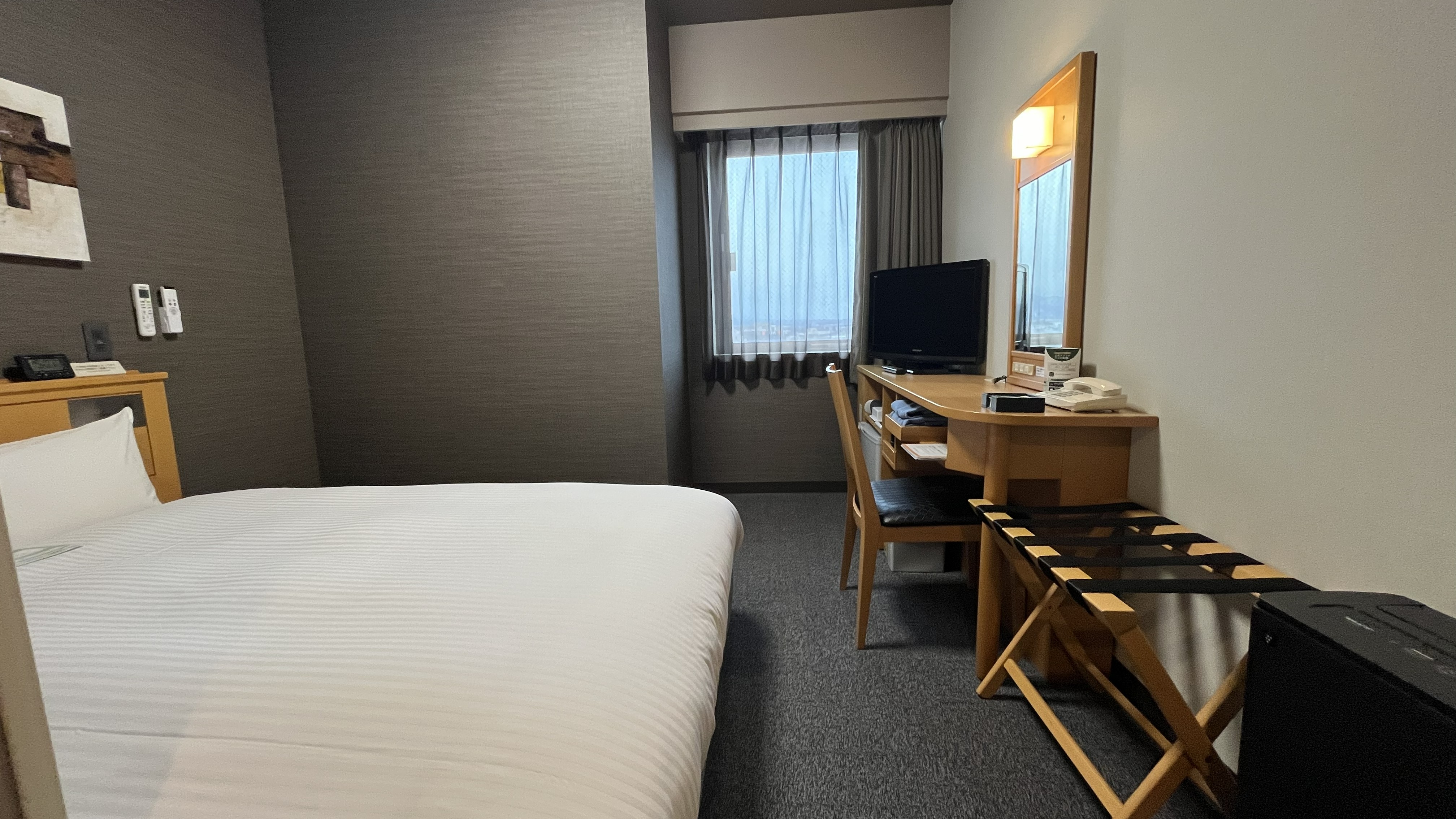 セミダブルルーム