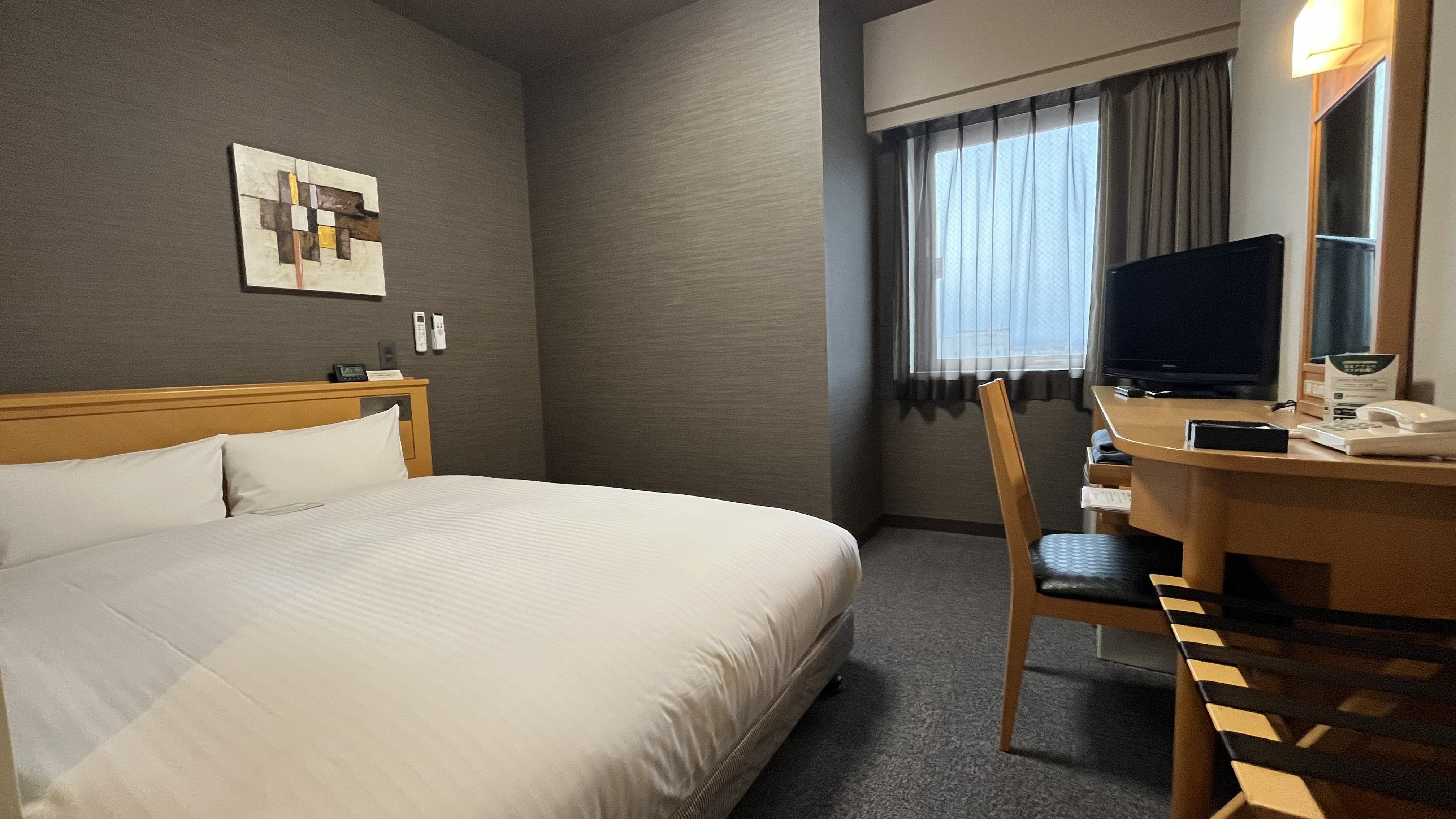 セミダブルルーム