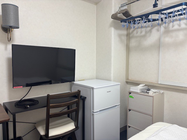 ≪角部屋  禁煙≫連泊に便利なアイテムを客室ご用意！もちろん朝食無料 ！平日夜は数量限定無料カレー！