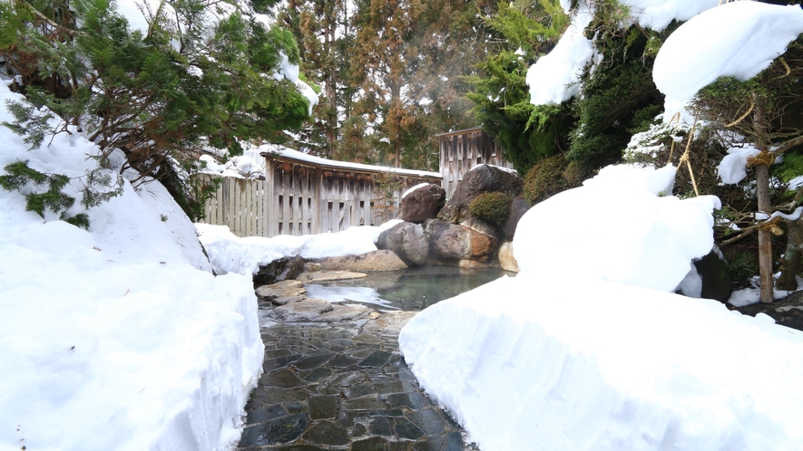 雪見露天　男性用露天風呂