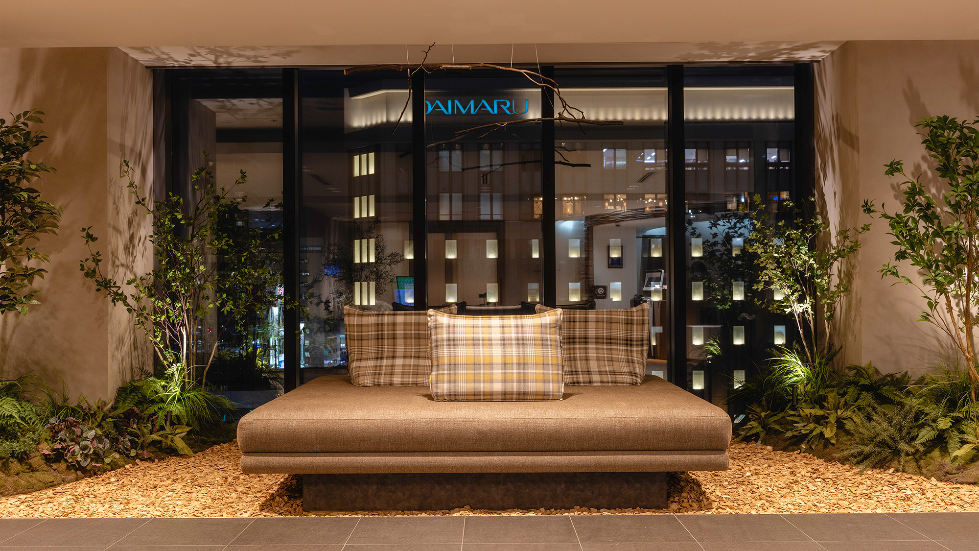 ＜2026年改装＞【ロビー】高層階ならではの開放感ある景色の中で、ゆっくりとおくつろぎください