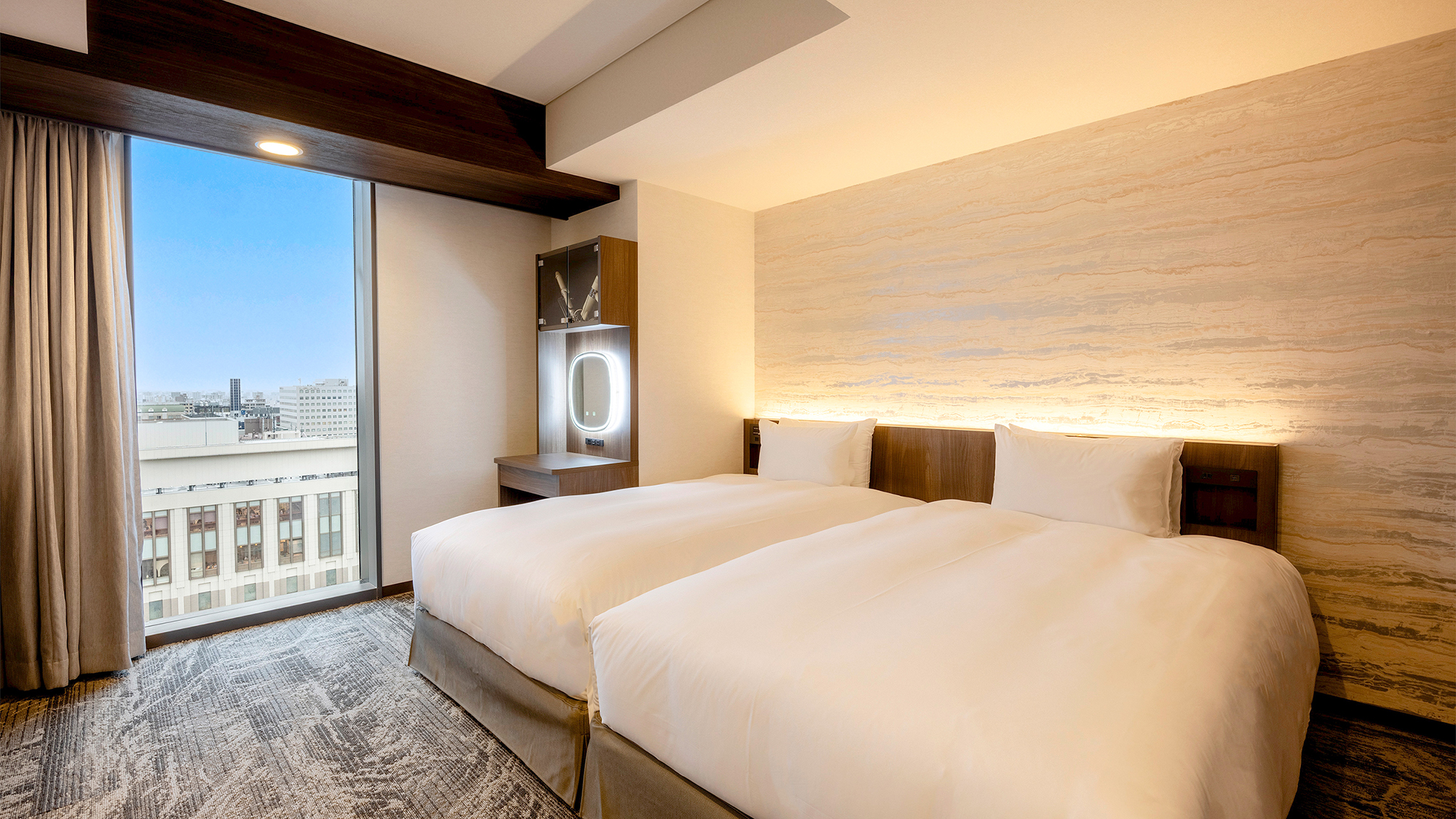 ＜2026年改装＞【高層階エグゼクティブフロア】デラックスツイン／禁煙・30平米（ツイン）