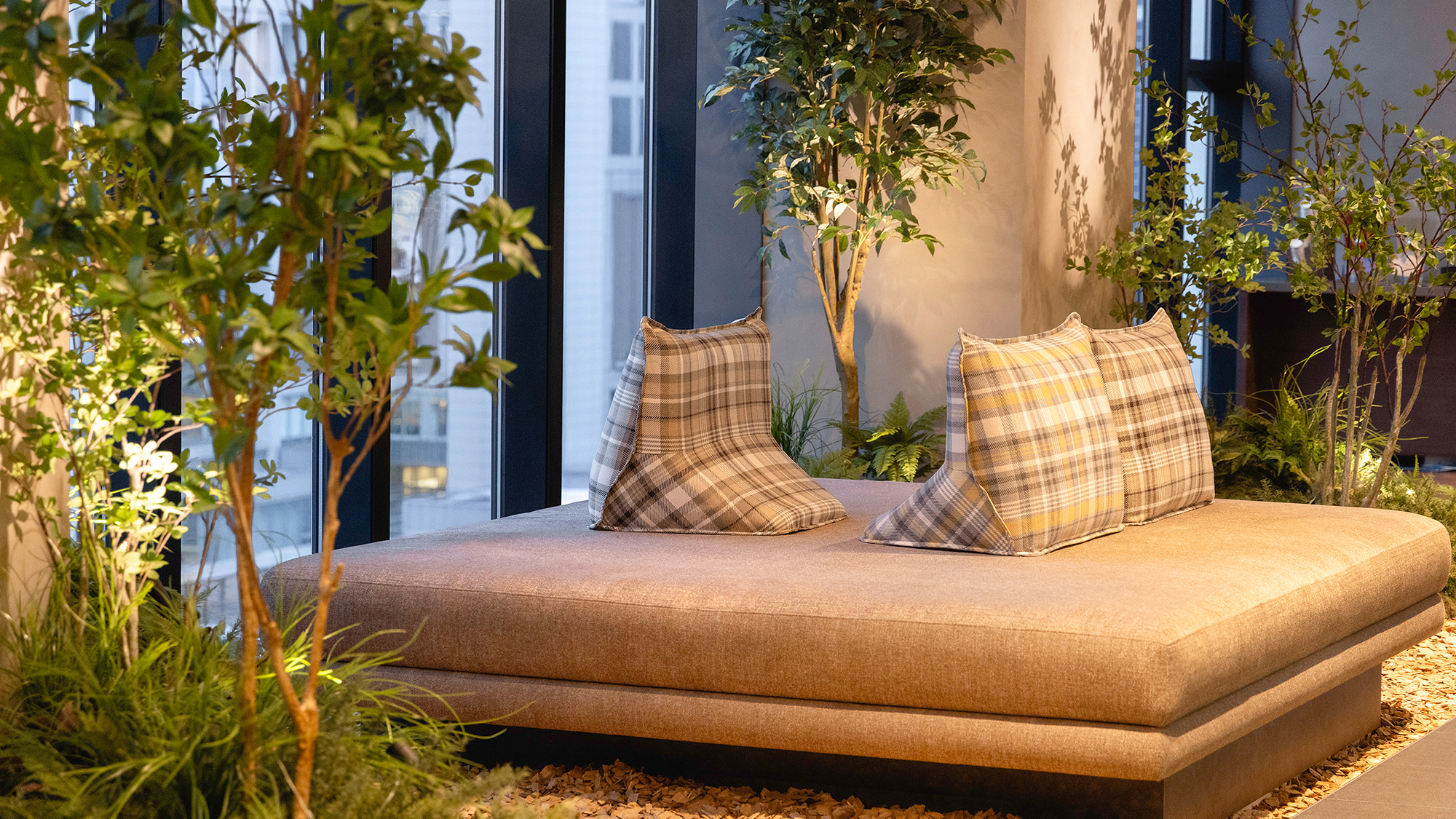 ＜2026年改装＞【ロビー】札幌の中心街にいながら、北海道の豊かな自然を体感していただけます