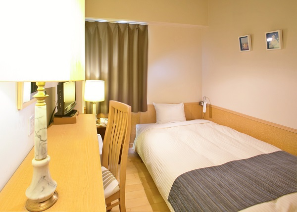 【フローリング】シングル　120cmベッド【喫煙】