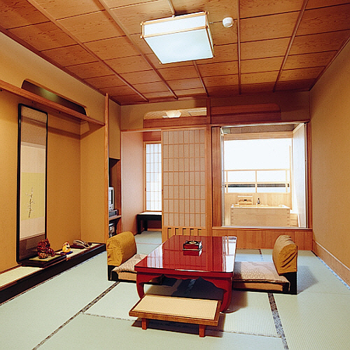Guest room "Akisakura" (Japanese-style room with open-air bath 10 tatami mats)