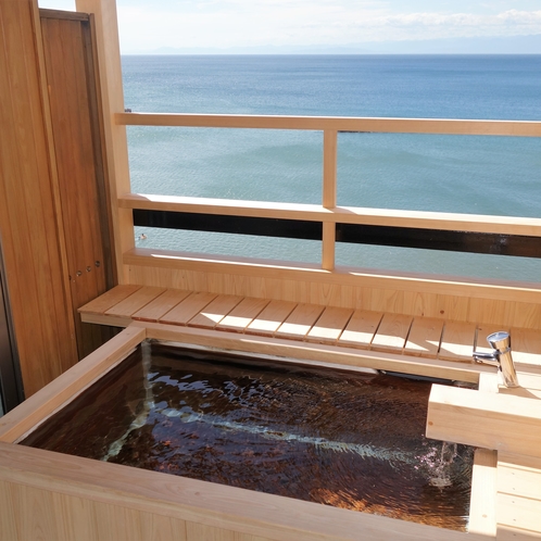海を望む客室露天風呂一例　⑥