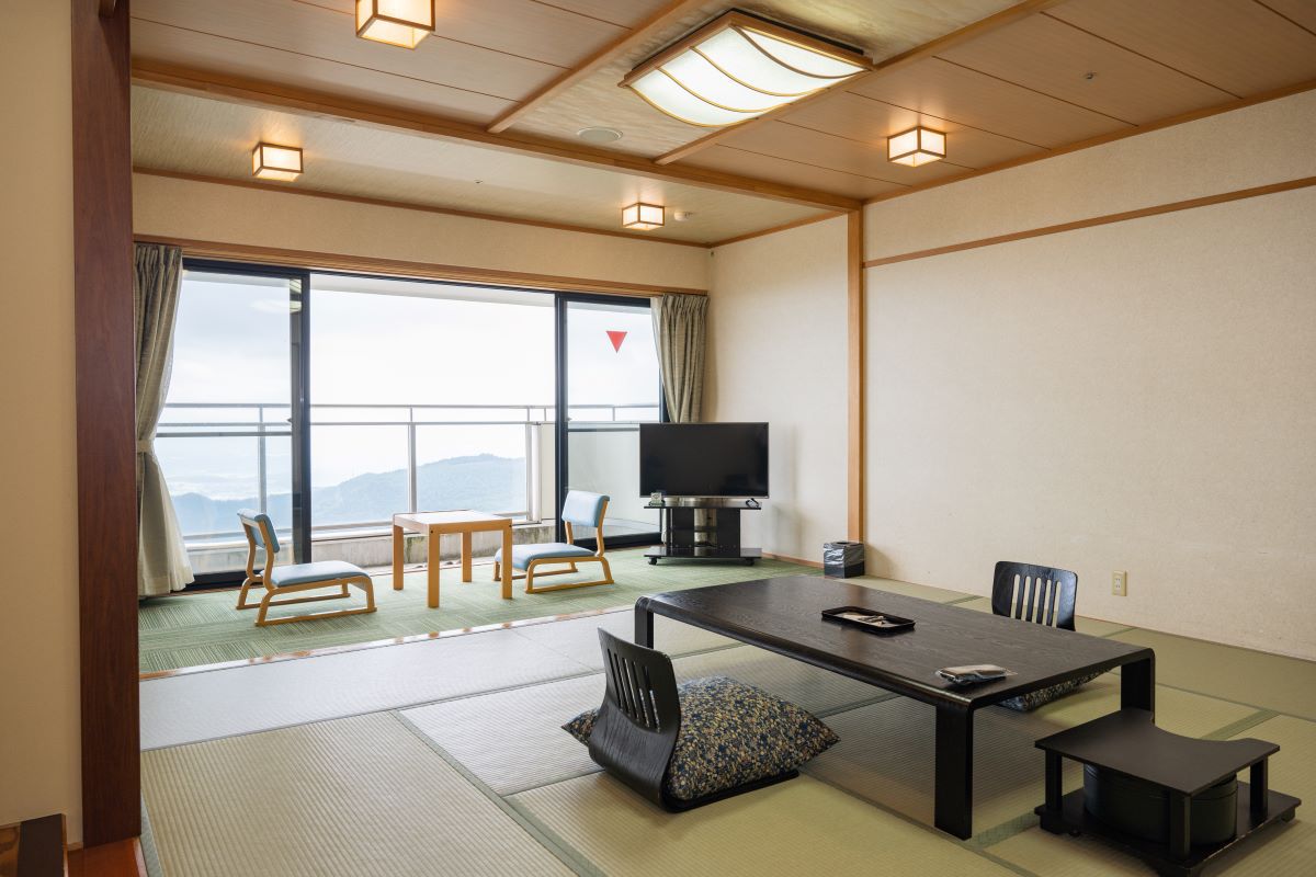 南館（新館バス付和室）夜景が見えるお部屋 　禁煙　ペット不可