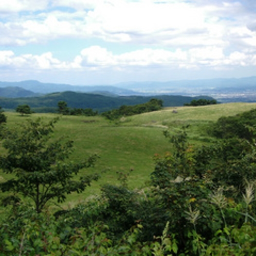 吾妻高原牧場（冬季閉鎖）