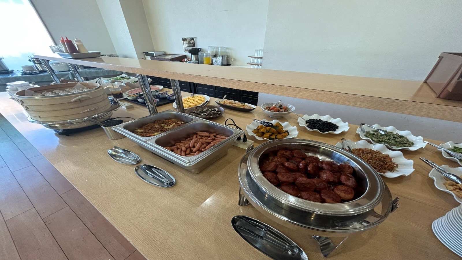 ＜BBHグループ160店舗記念★高橋英樹＆真麻一押し＞朝食無料バイキング付★大浴場付＆釧路駅徒歩5分