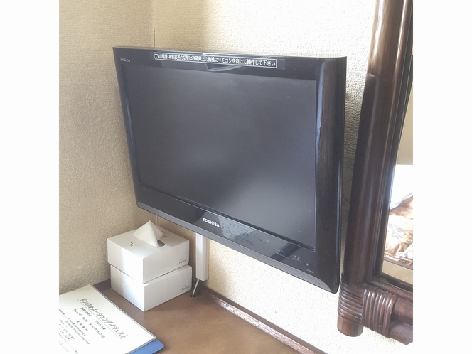 テレビ壁掛け