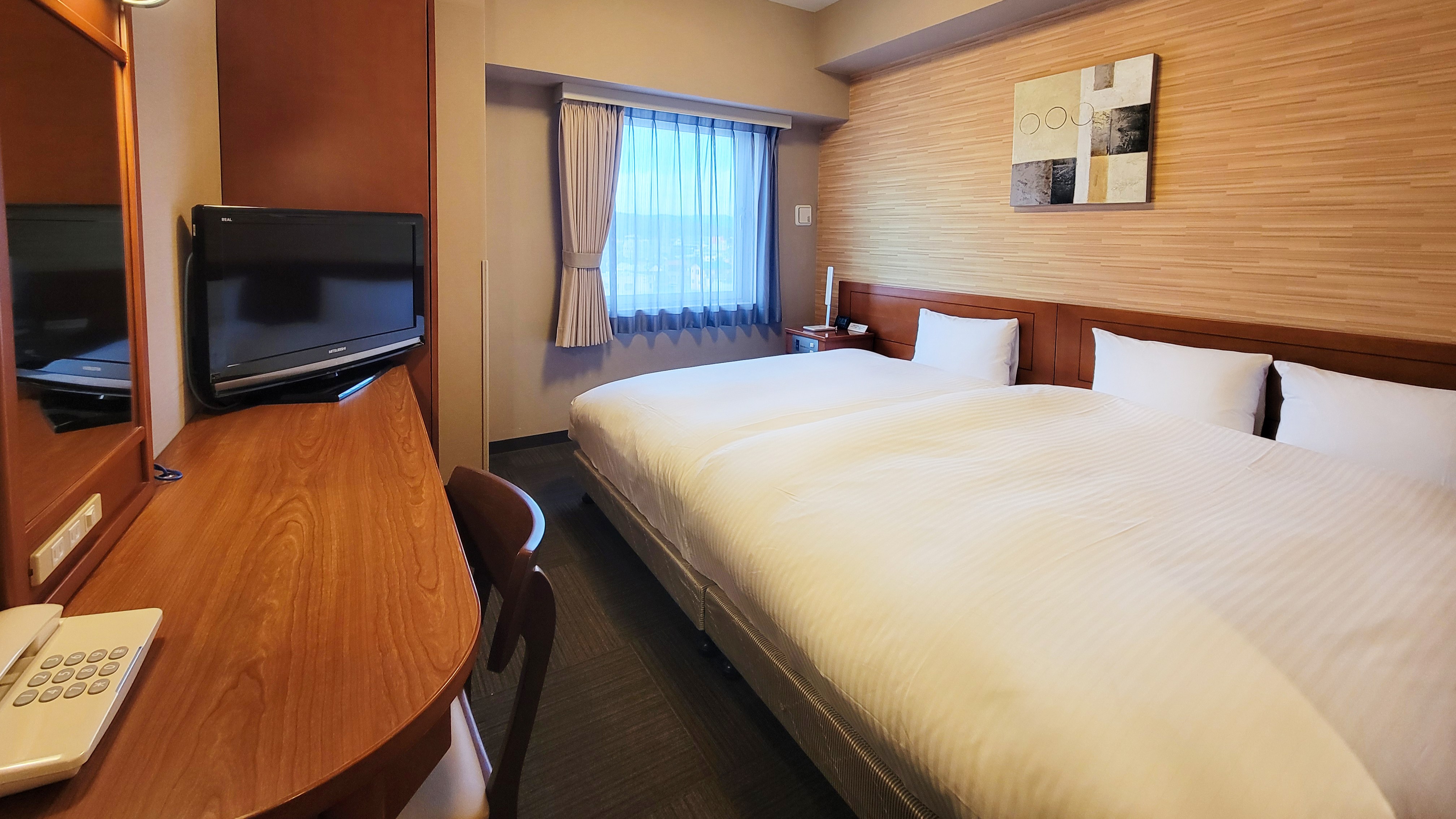 ファミリーダブルルーム