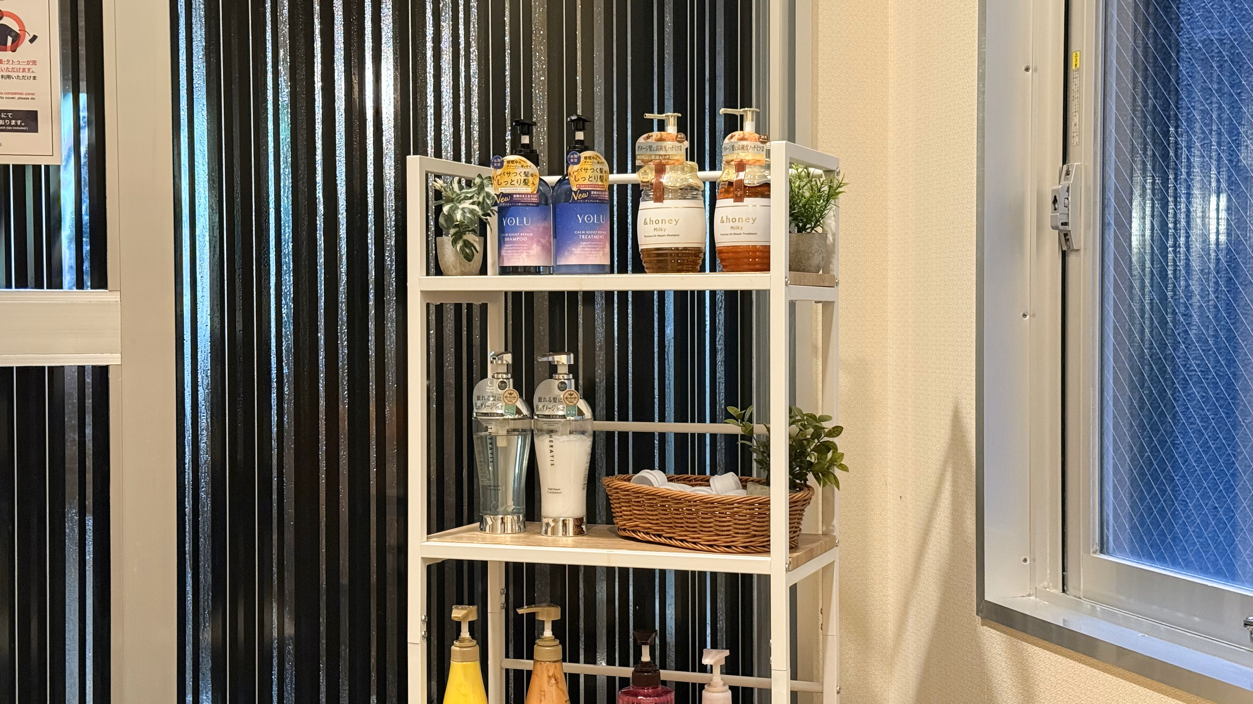 女性大浴場 シャンプーバー