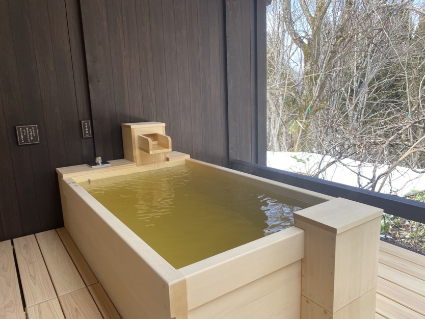 リニューアル姫子松の抄　露天風呂　冬（一例）
