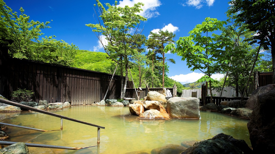 【大浴場露天風呂一例】