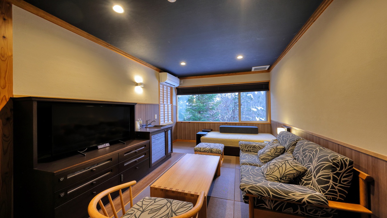 【客室一例】落ち着きの空間が広がる寛ぎの空間の和洋室