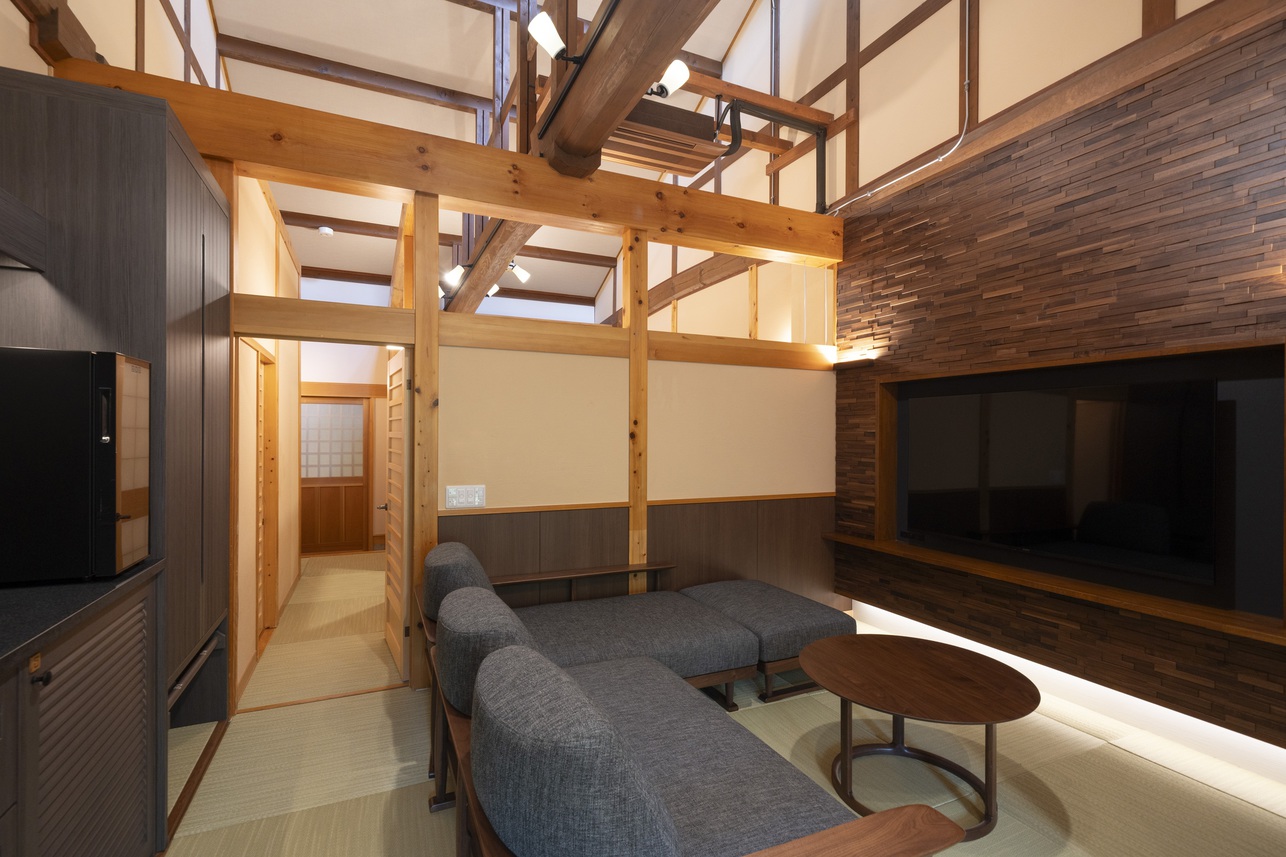 【客室一例】リニューアル【姫子松の抄】