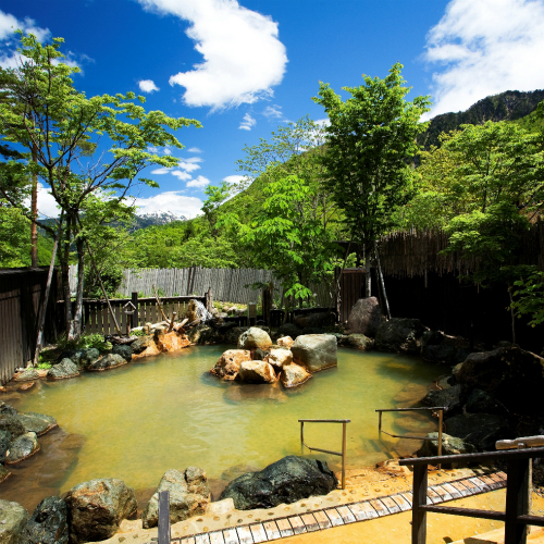 【連泊プラン】奥飛騨の山懐で過ごす休日☆ゆったり温泉でリラックス♪(岐阜県特別プラン)