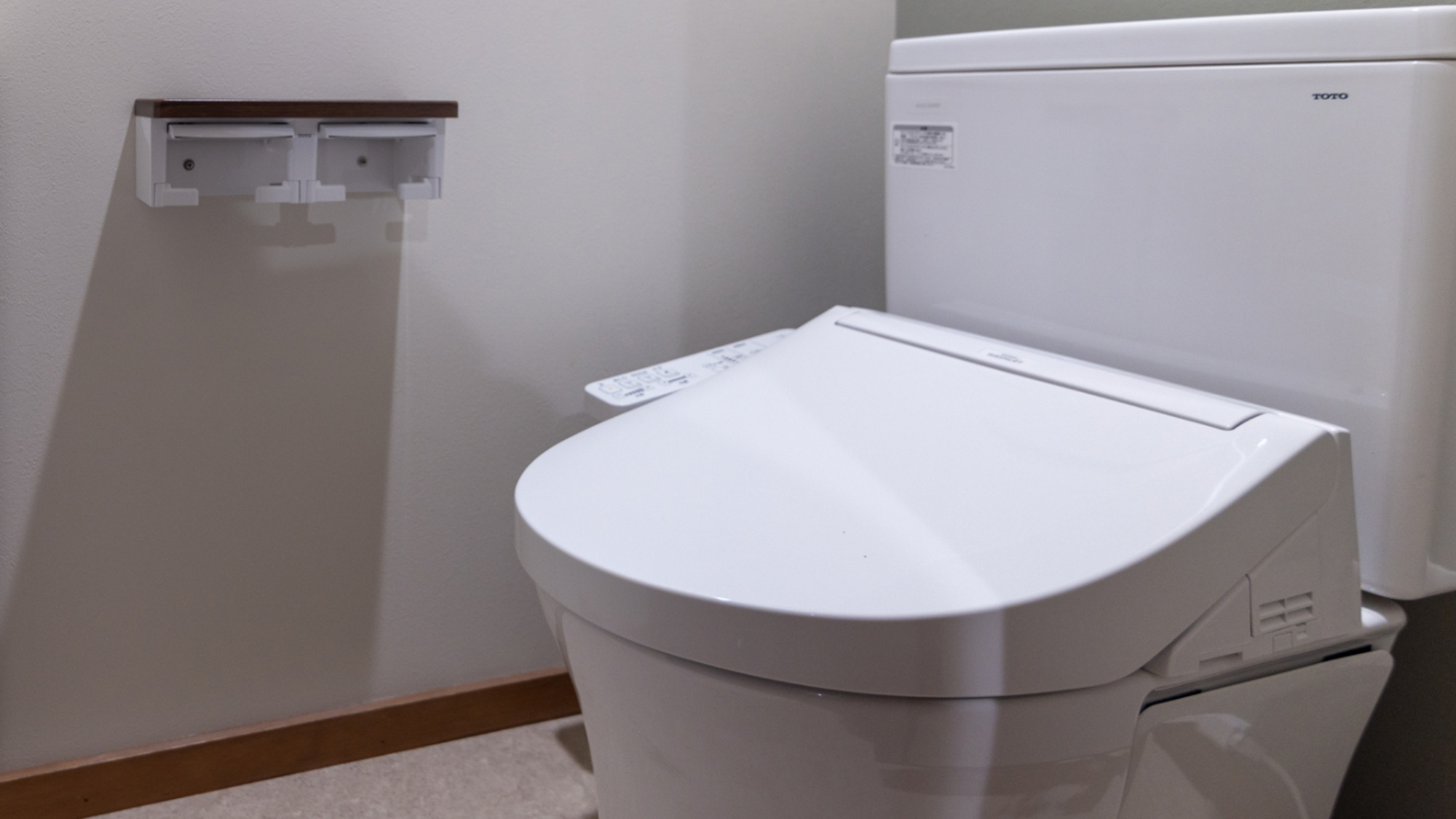 ・【ファミリー　ダブルルーム】洗浄機付きトイレ